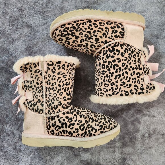 UGG Winer/ Snow Boots for a Toddler Size 12 Leopard Print - Picture 4 of 8